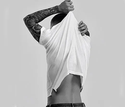 Justin Bieber y el lanzamiento de una lnea de remeras blancas como las que usa.